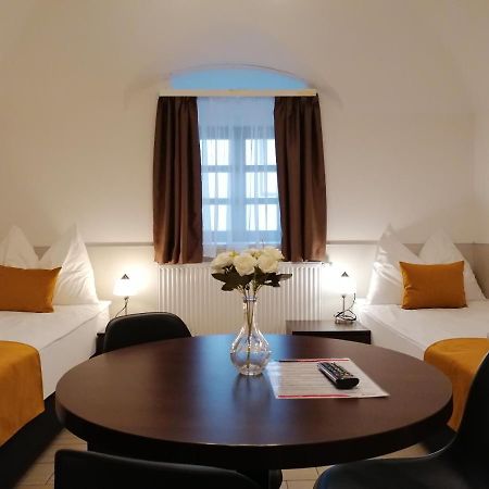 River Apartmanhaz Jászberény Dış mekan fotoğraf