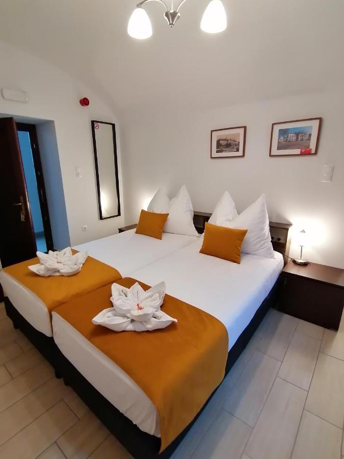 River Apartmanhaz Jászberény Dış mekan fotoğraf